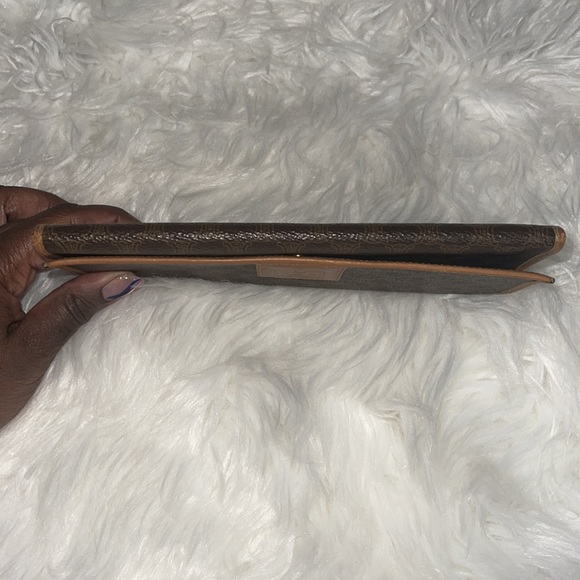 CELINE PARIS LEATHER TRIFOLD LONG WALLET EUC - Picture 15 of 16